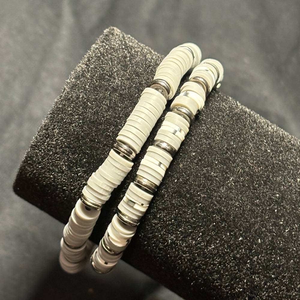 🌹 New handmade Clay mix beads bracelet
